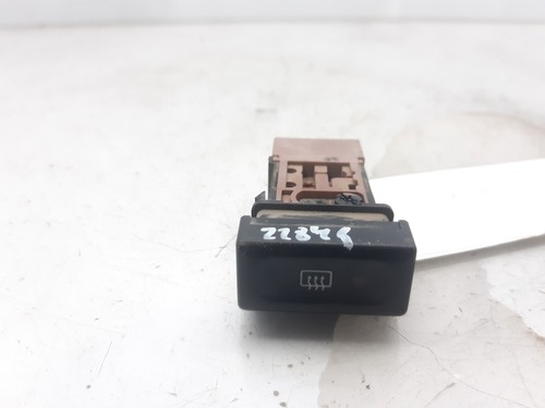 8618w 6133868 button nissan - button,